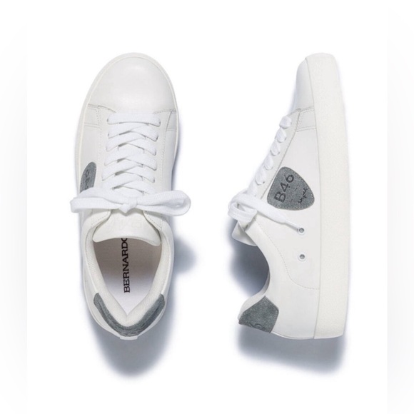 Bernardo Shoes - Bernardo Tatum Leather Logo Sneakers Low-Top Sneakers B46 NWOT Size 9